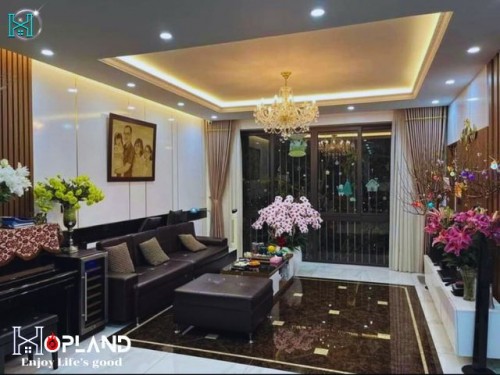 Nhà 40m2 Xây 6 Tầng Thang Máy – Sổ Đỏ Chính Chủ, Giá Tốt Nhất